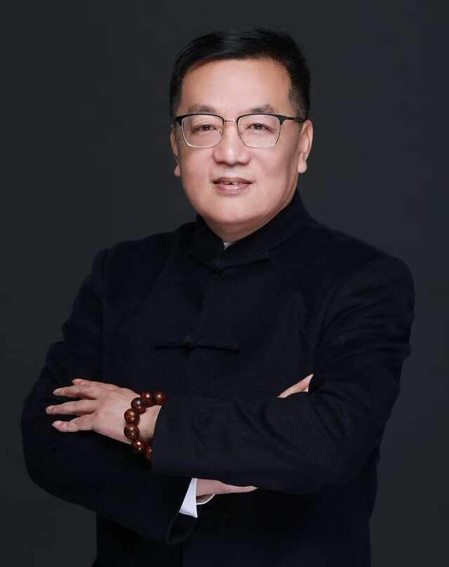王佳