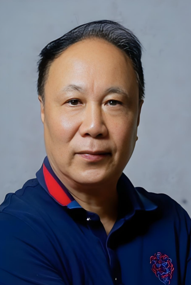 鲁力