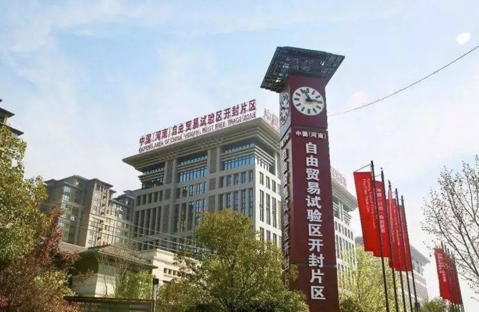 开封，民间文物艺术品的新天地