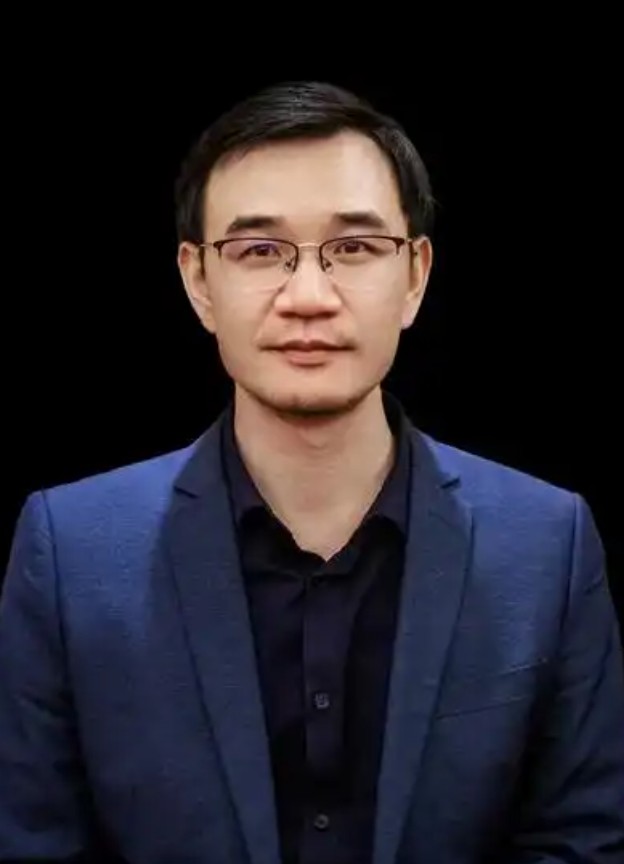 刘雄